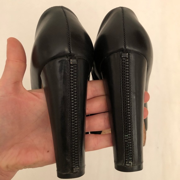 SOLD Cole Haan Leather Stilettos in Black EUC 6.5 - Picture 5 of 7